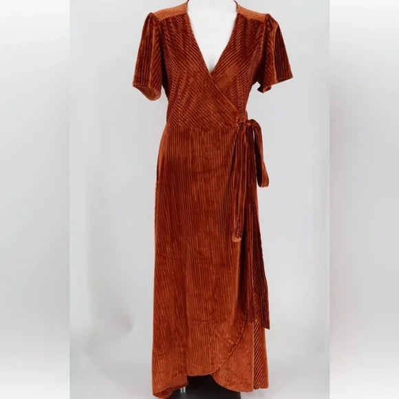 Baltic Born Andi ribbed wrap dress - Picture 2 of 3